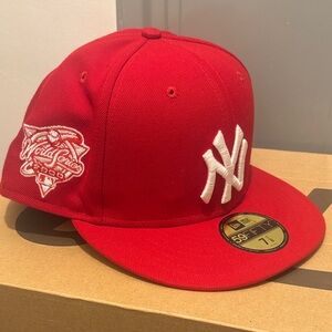 7 7/8 New Era Red Yankees Cap with World Series 2000 Patch